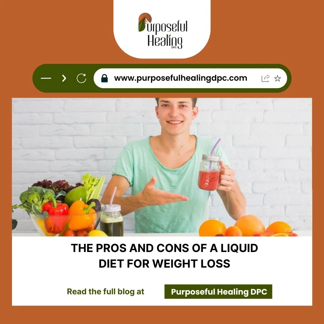 A person enjoying a glass of smoothie as part of a liquid diet for weight loss, highlighting the benefits of liquid-based meals for reducing calorie intake.